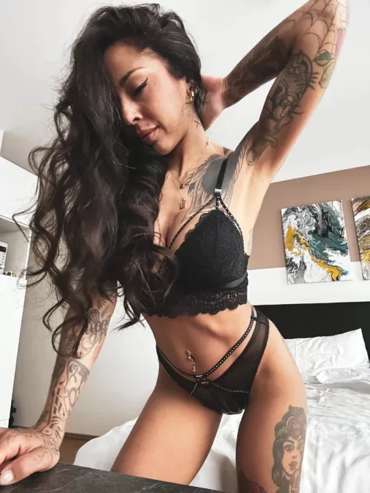 Lady Fiina with the username @ladyfiina is a German OnlyFans model.